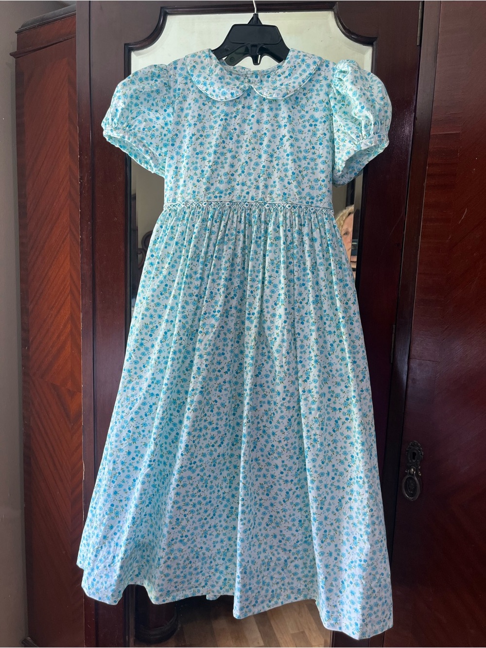 STRASBURG Smocked Girls Dress Cottage Core Sz 7 Blue & White Short Sleeve Dress